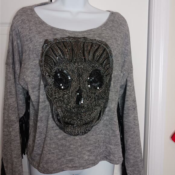 Beaded Fringed Skull Sweater NWT - Picture 2 of 8